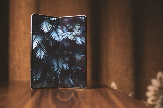 蘋果折疊屏iPhone Fold售價(jià)或?qū)⑼黄?7000元